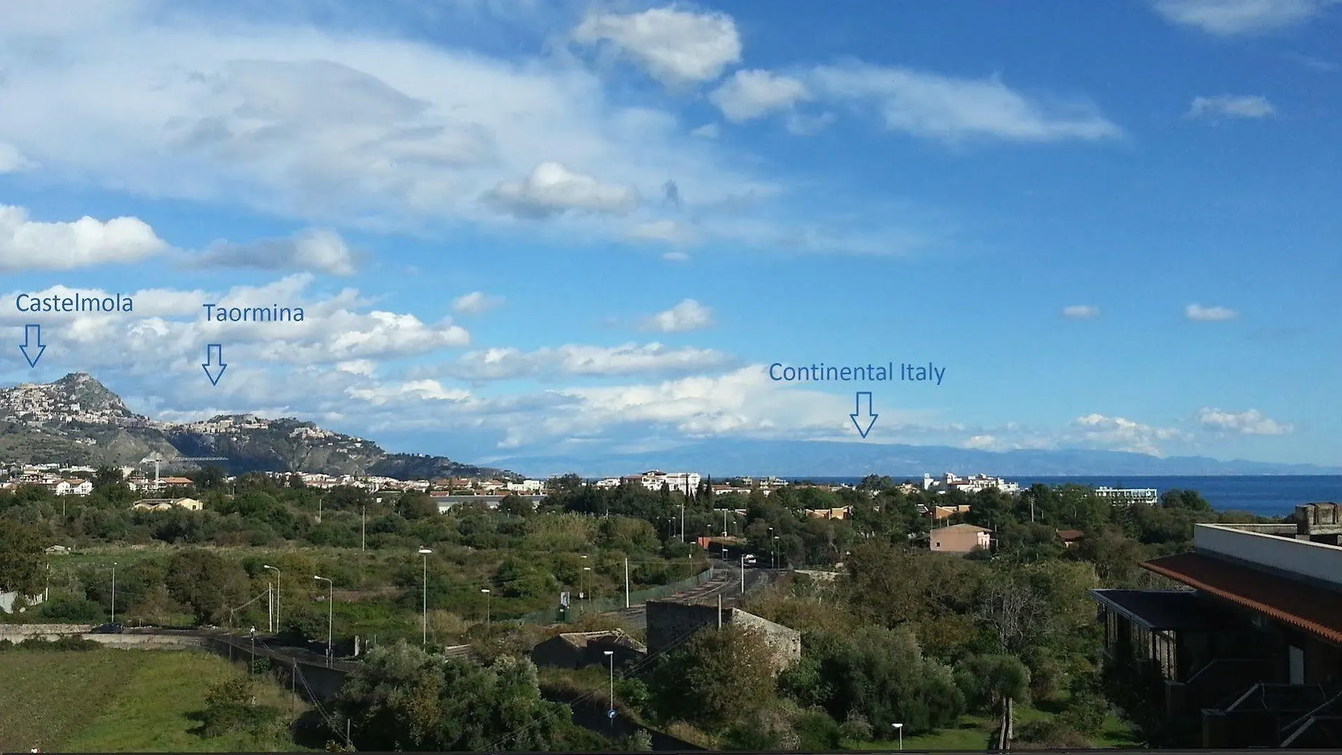 Comeinsicily - Rocce Nere Giardini Naxos Italy