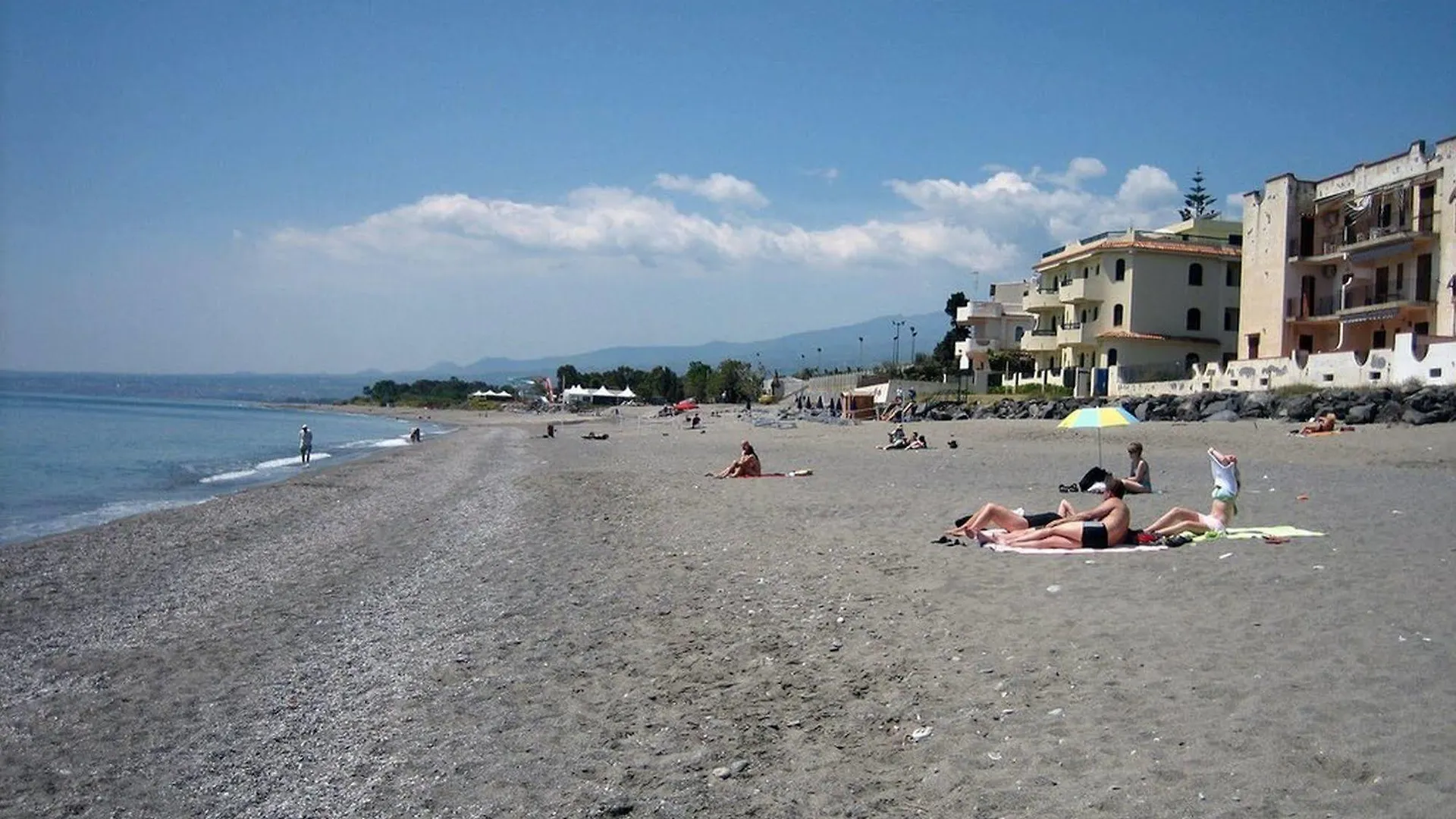 Comeinsicily - Rocce Nere Giardini Naxos Apartment